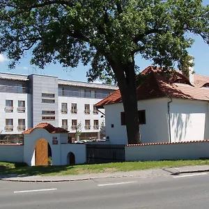 zkontrolujte dostupnost